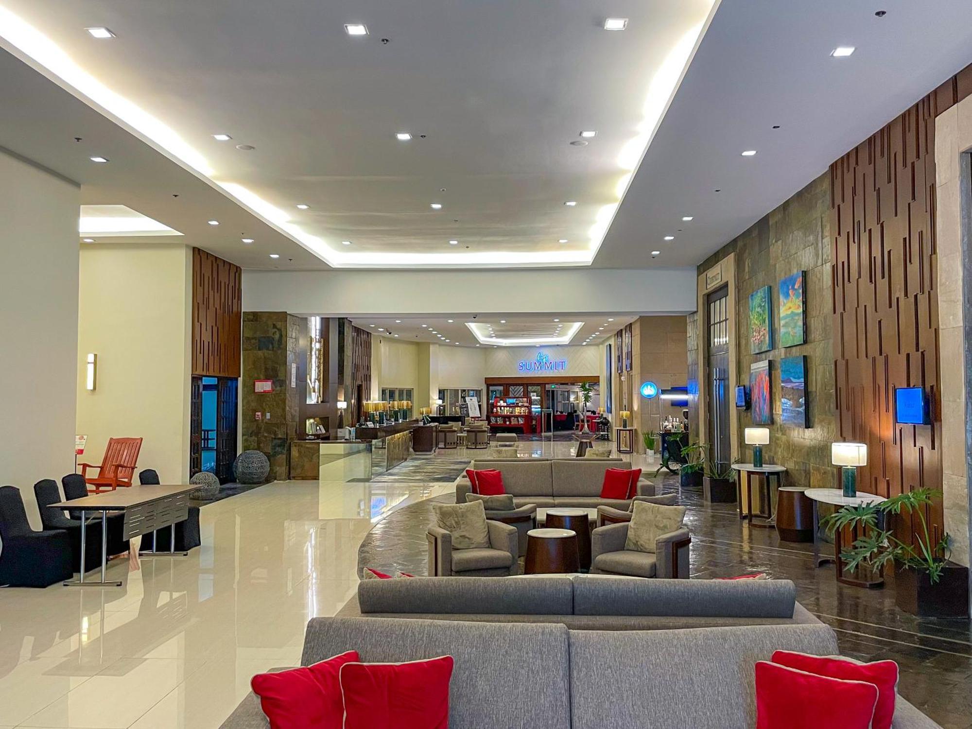 Summit Ridge Tagaytay - Newly Renovated Hotel Tagaytay City Exterior photo
