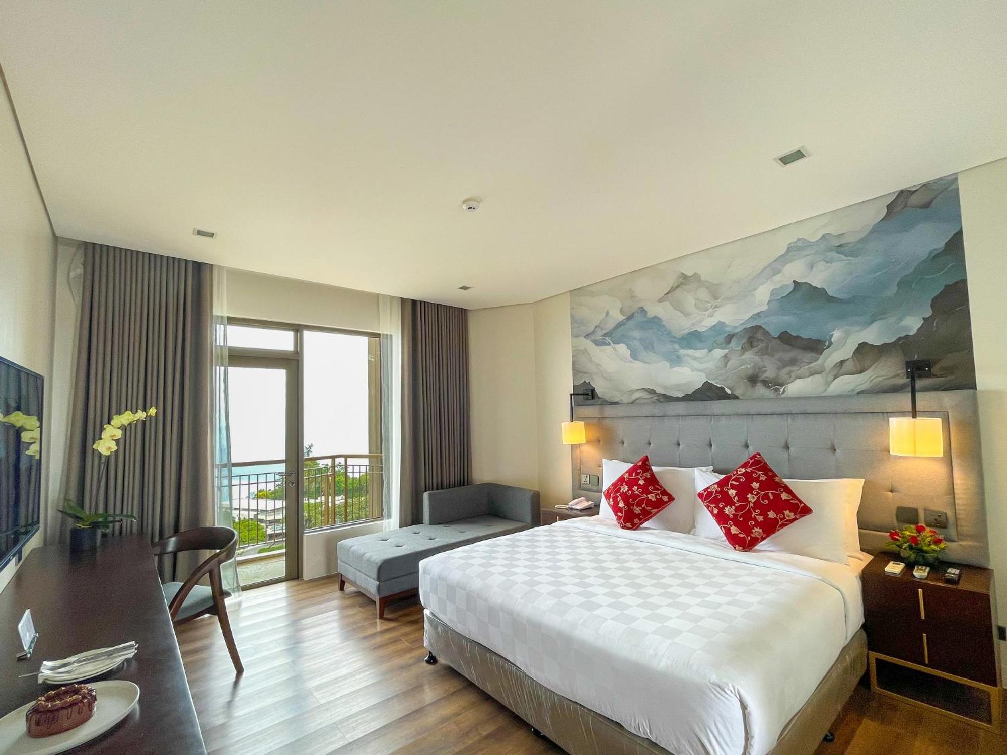 Summit Ridge Tagaytay - Newly Renovated Hotel Tagaytay City Exterior photo