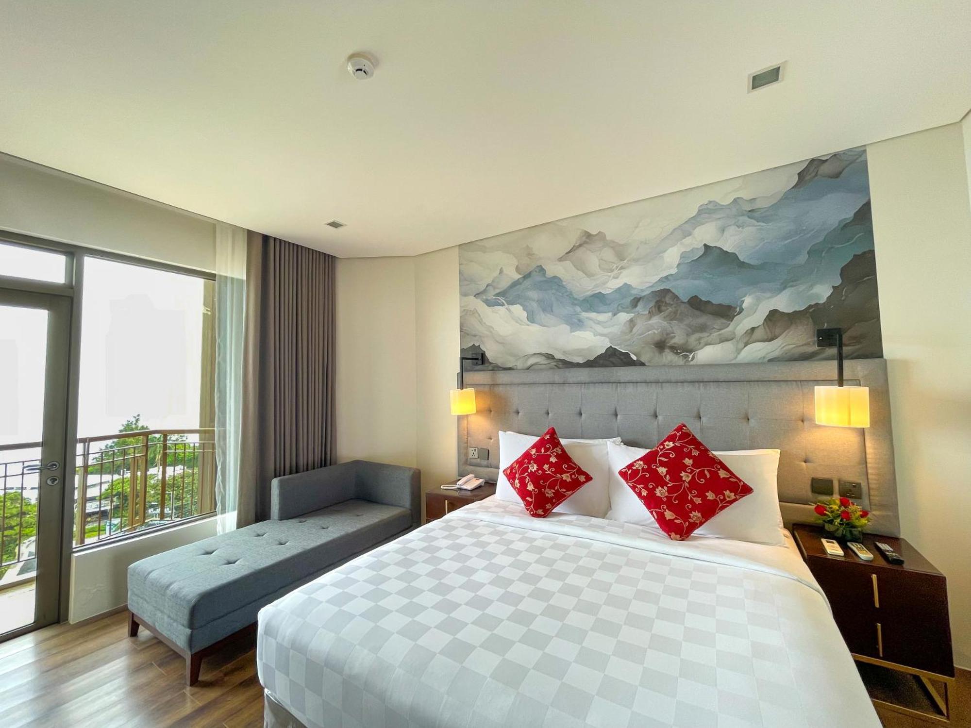 Summit Ridge Tagaytay - Newly Renovated Hotel Tagaytay City Exterior photo